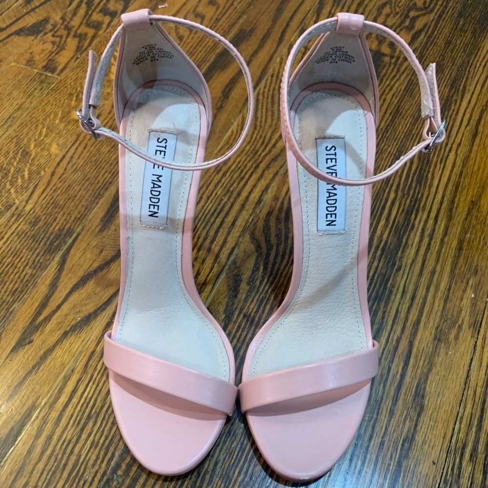 Steve Madden Heel